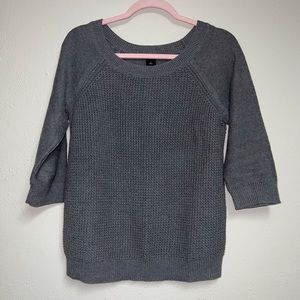 Ann Taylor Gray 3/4 Sleeve Sweater